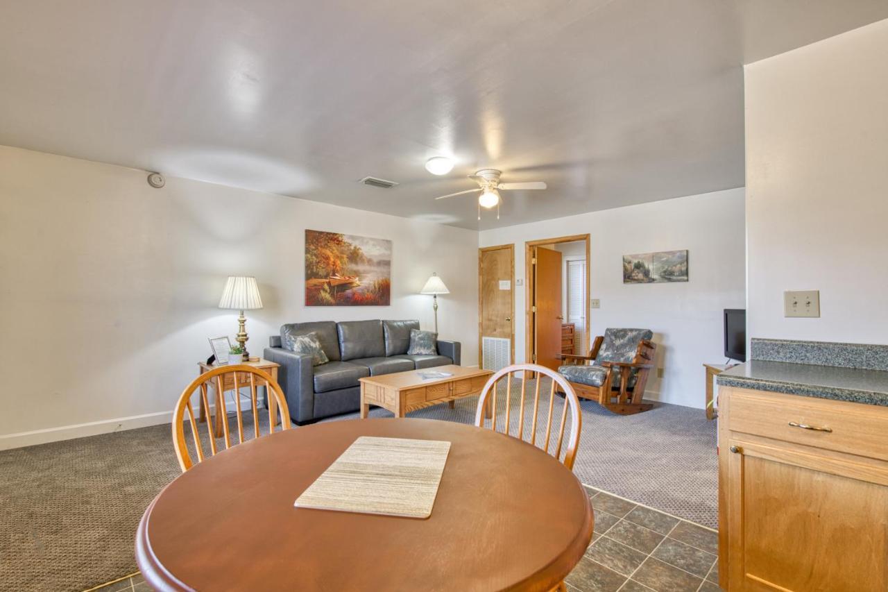 Campground Apts Lake Junaluska 外观 照片