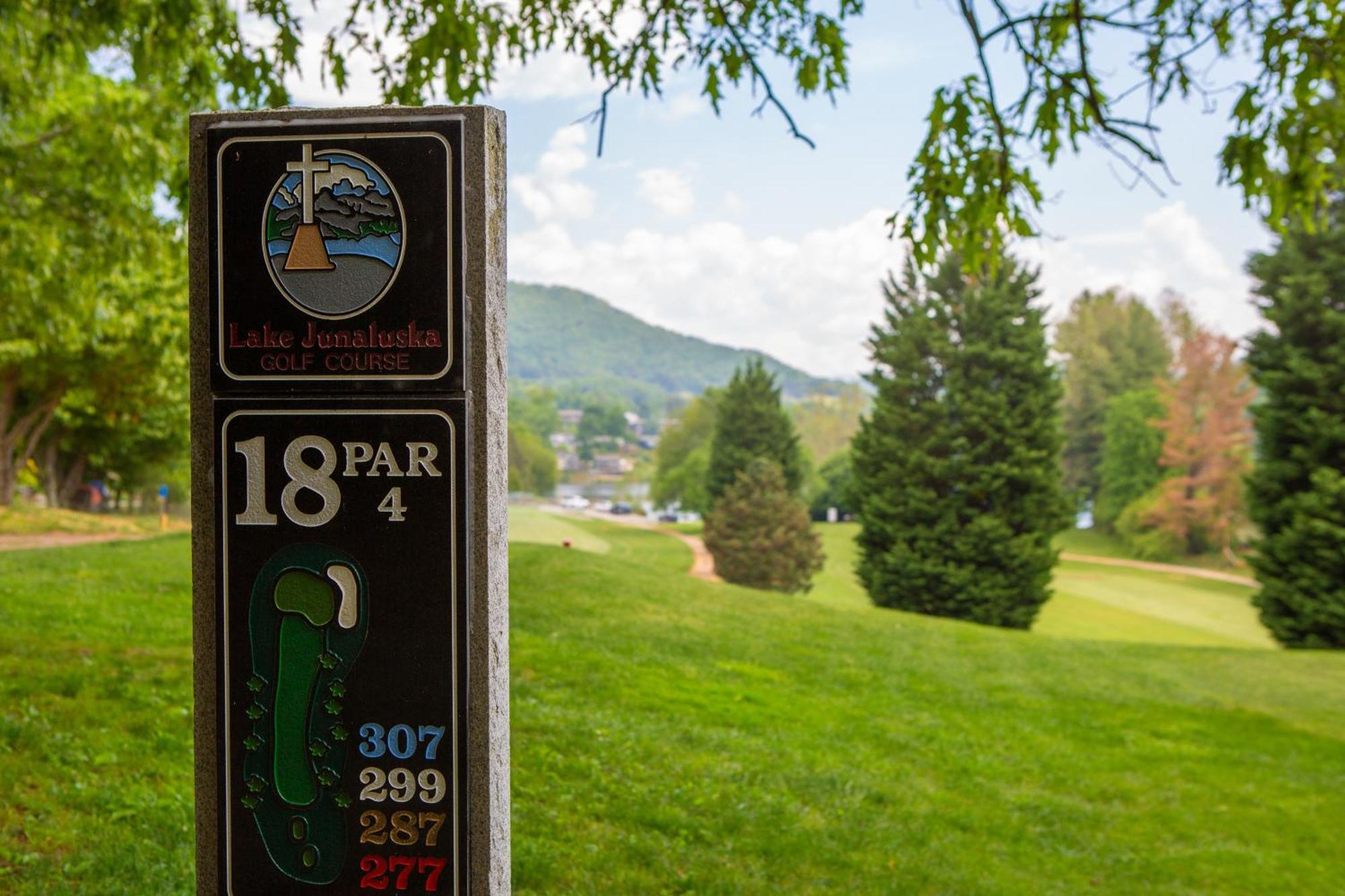Campground Apts Lake Junaluska 客房 照片