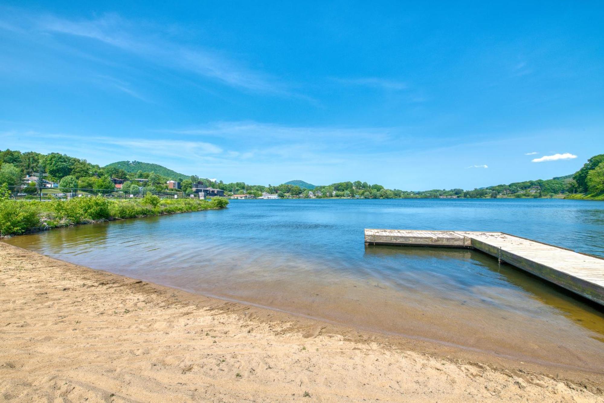 Campground Apts Lake Junaluska 客房 照片