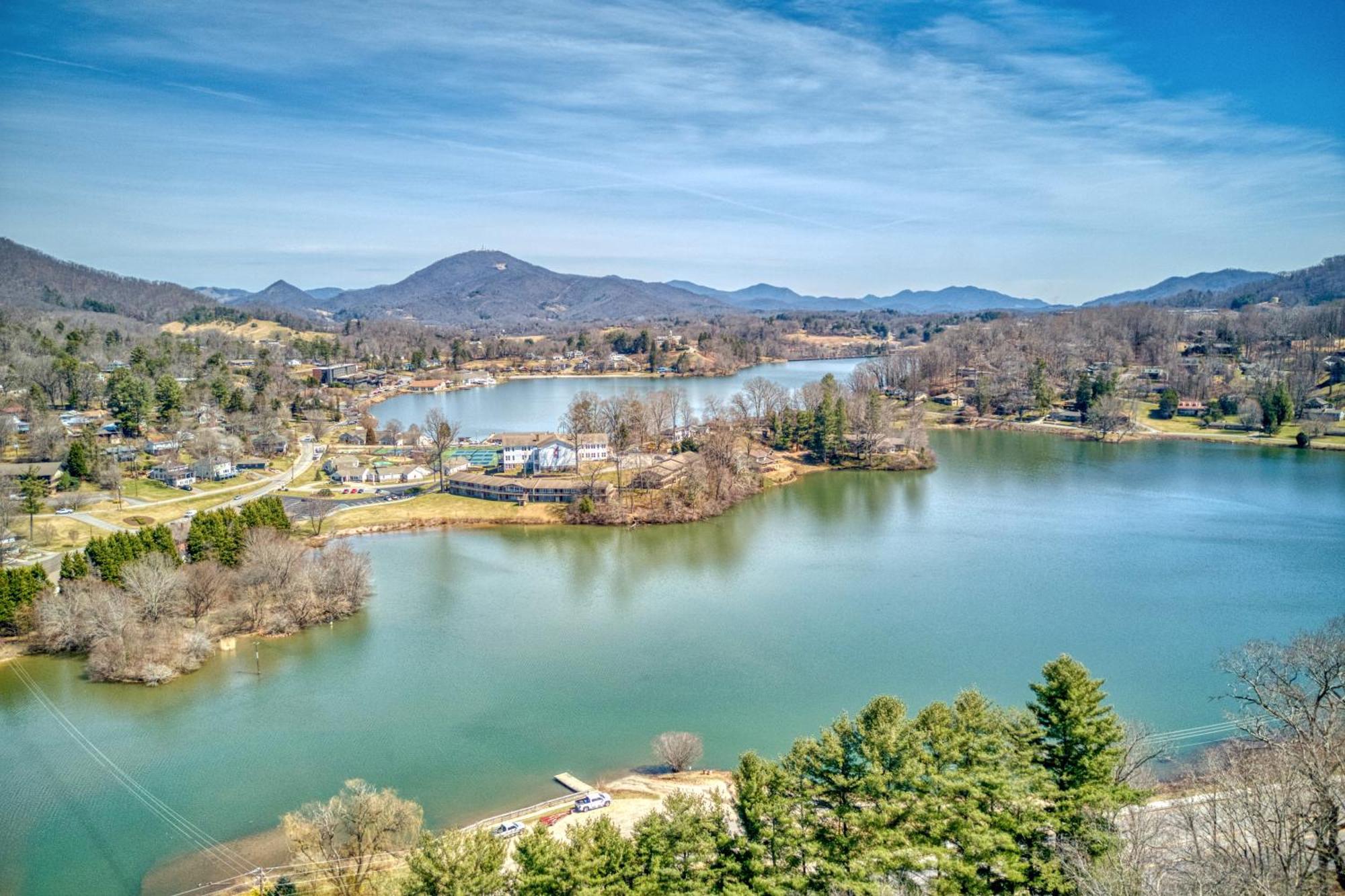 Campground Apts Lake Junaluska 客房 照片