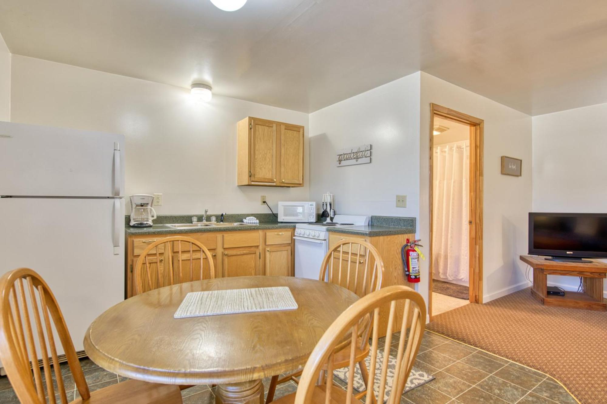 Campground Apts Lake Junaluska 客房 照片