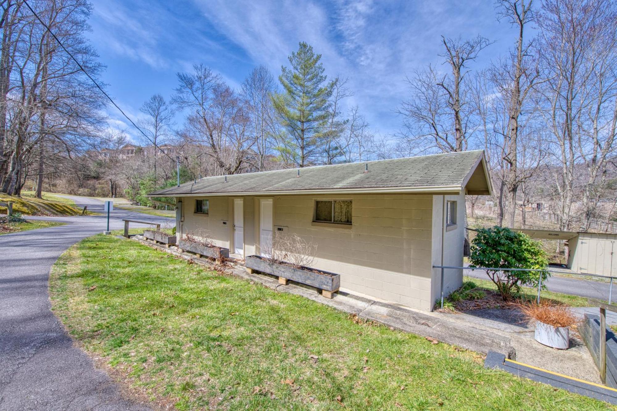 Campground Apts Lake Junaluska 客房 照片