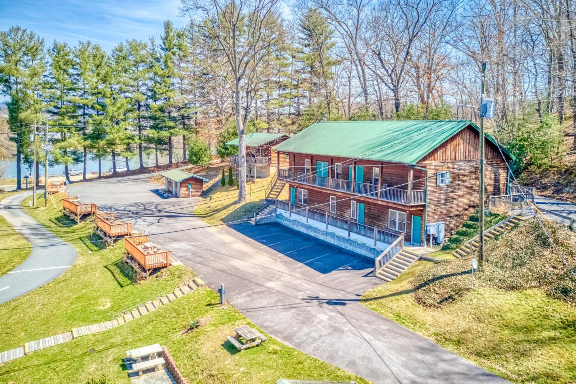 Campground Apts Lake Junaluska 客房 照片